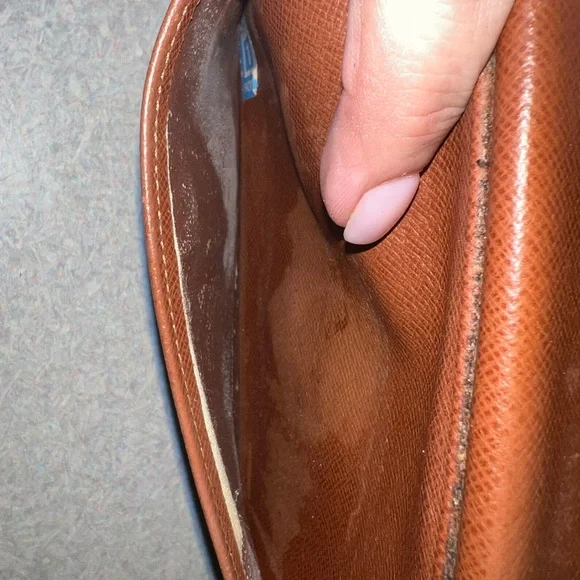 Vintage Louis Vuitton Brown and Gold Monogram - Picture 11 of 13